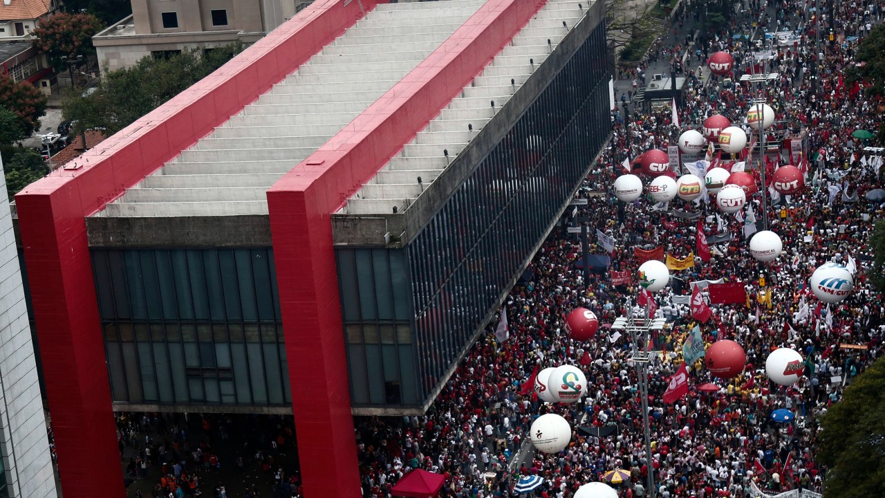 Protestos em contra as reformas do governo em São Paulo