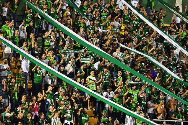 Torcida da Chapecoense SC durante partida contra o Lanús ARG, válida pela Copa Libertadores da América 2017, no Estádio Arena Condá em Chapecó (SC) - 16/03/2017 Torcida da Chapecoense SC durante partida contra o Lanús ARG, válida pela Copa Libertadores da América 2017, no Estádio Arena Condá em Chapecó (SC) - 16/03/2017