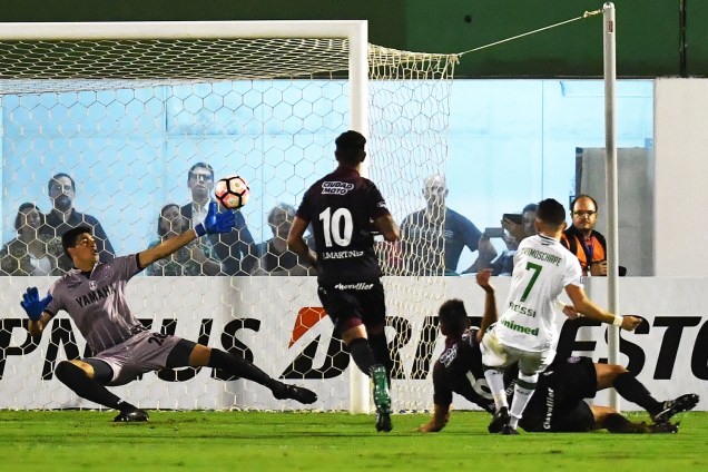 Rossi da Chapecoense durante partida contra o  Lanús ARG, válida pela Copa Libertadores da América 2017, no Estádio Arena Condá em Chapecó (SC) - 16/03/2017