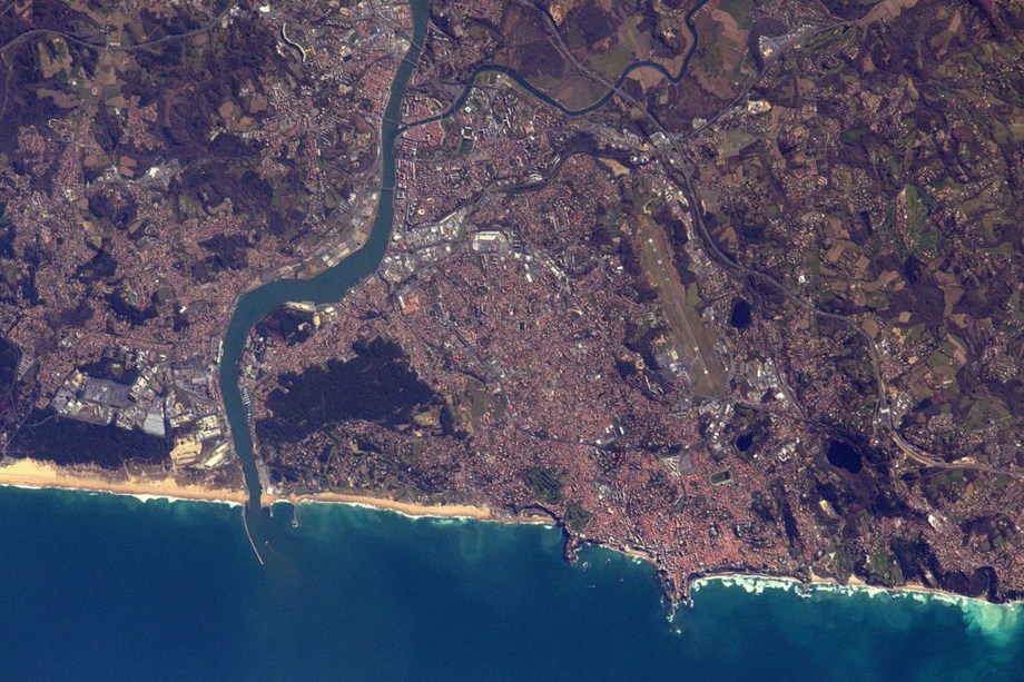 Costa sudoeste da França. Na foto, Pasquet destaca as cidades de <span>Biarritz, Bayonne e Anglet</span>