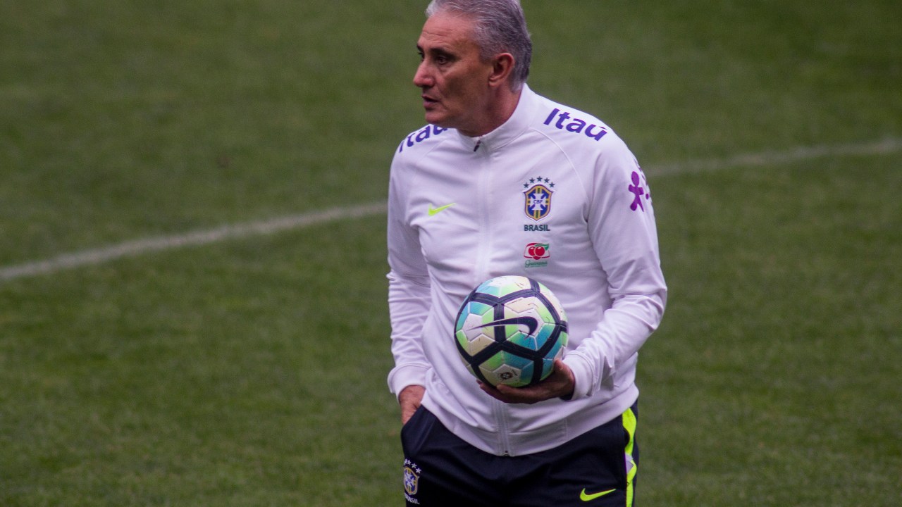 O técnico Tite da seleção brasileira