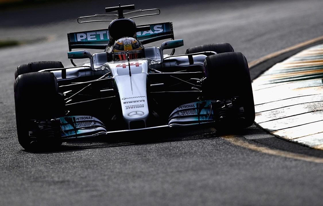 Lewis Hamilton, durante treino de Formula 1