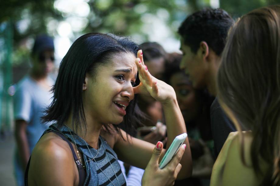 <span>Comoção geral quando os acampantes descobrem que Justin Bieber atendeu os fãs no Rio de Janeiro </span><span> - 29/03/2017</span>