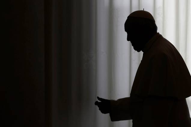 Papa Francisco é fotografado após audiência privada com o presidente libanês Michel Aoun, no Vaticano - 16/03/2017 Papa Francisco é fotografado após audiência privada com o presidente libanês Michel Aoun, no Vaticano - 16/03/2017