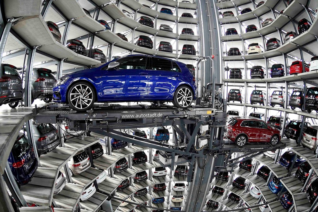 Imagens do dia - Fábrica da Volkswagen na Alemanha