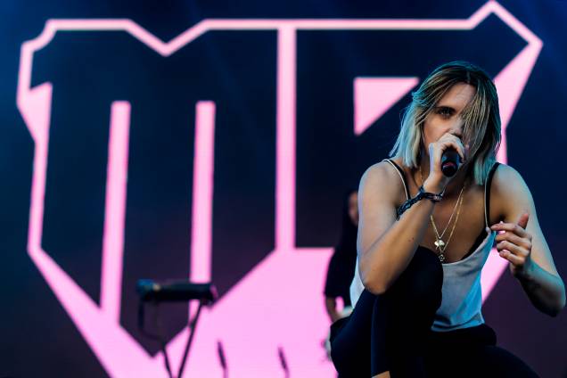 MØ se apresenta no segundo dia do Lollapalooza 2017, no autódromo de Interlagos