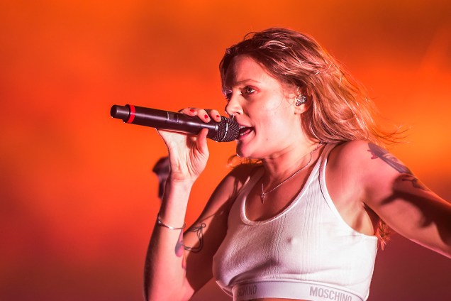 A sueca Tove Lo se apresenta no primeiro dia do Lollapalooza 2017