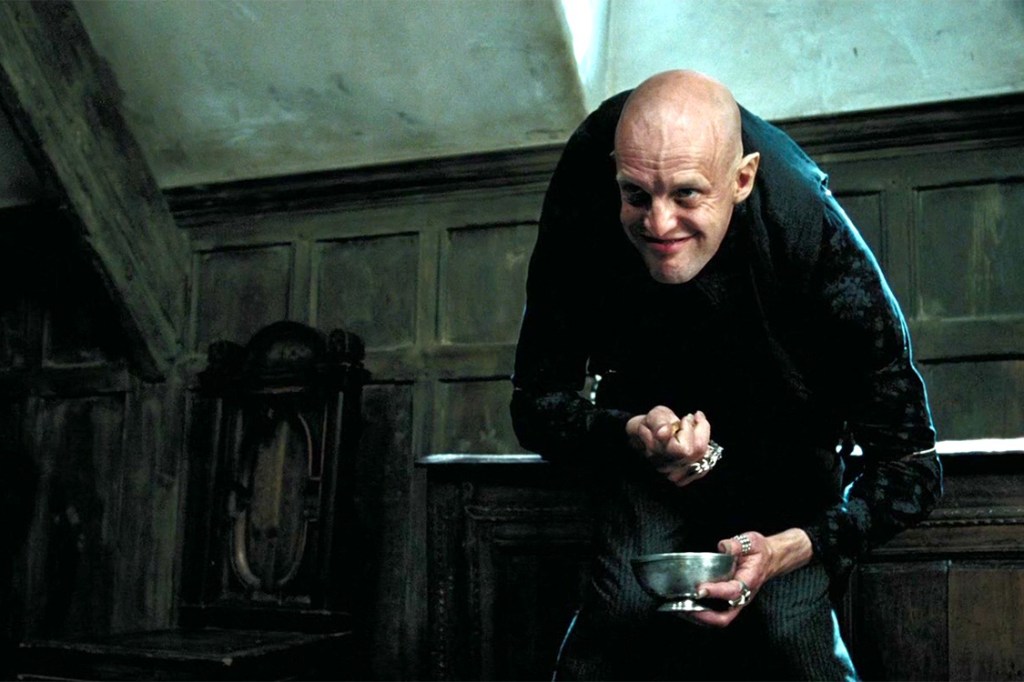 O ator Jim Tavaré como Tom the Innkeeper em 'Harry Potter e o Prisioneiro de Azkaban'