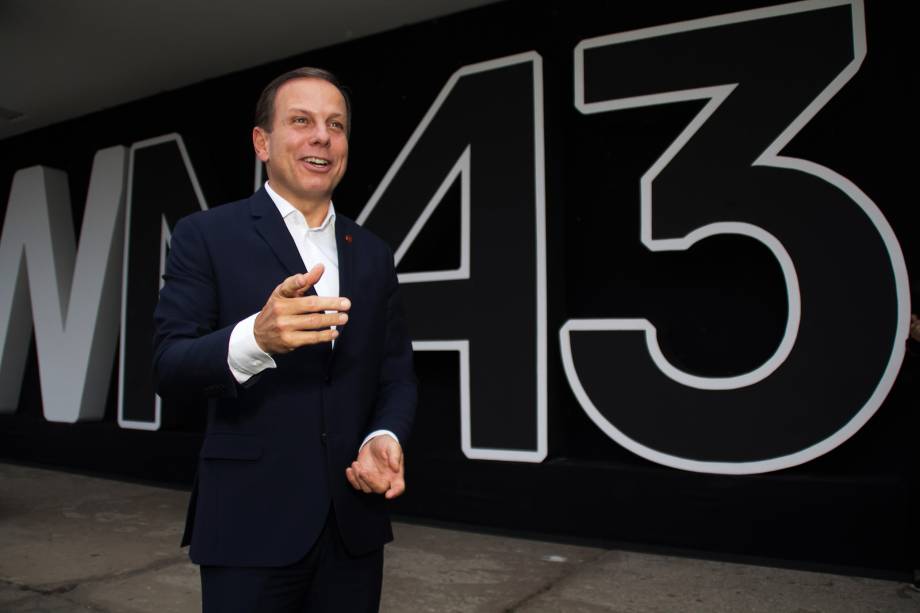 O prefeito de São Paulo, João Doria visita a São Paulo Fashion Week no seu primeiro dia do evento na Bienal do Ibirapuera - 13/03/2017