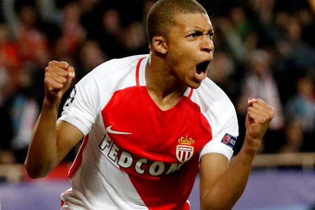 Kylian Mbappe Lottin comemora gol contra o Manchester City - 15/03/2017