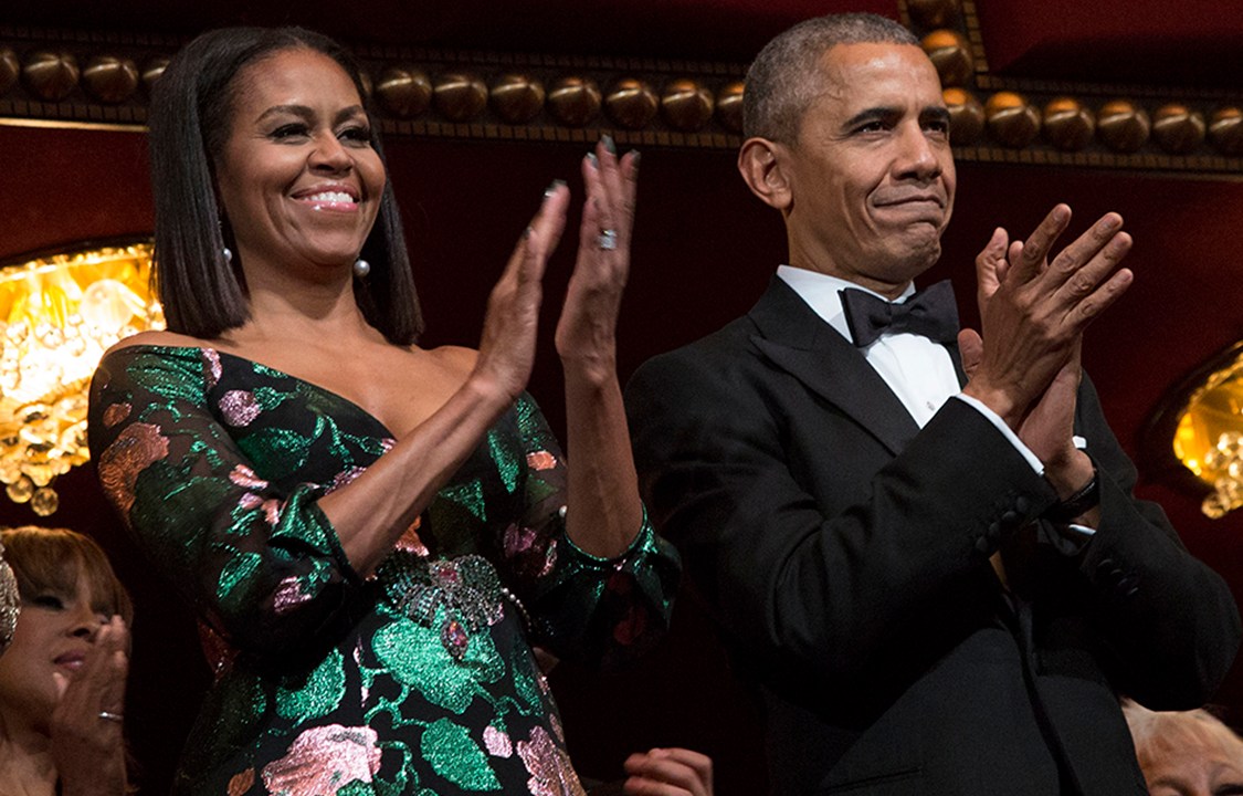 Barack Obama e a Primeira-Dama, Michelle Obama, comparecem em concerto no Kennedy Center, em Washington