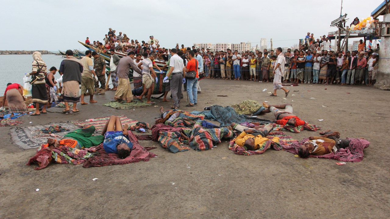 Refugiados somalis são mortos na costa do Iêmen