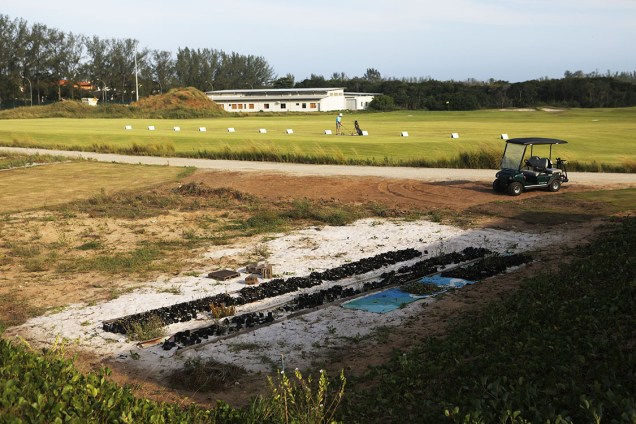 Campo de golfe parcialmente degradado 7 meses após os Jogos Olímpicos Rio 2016