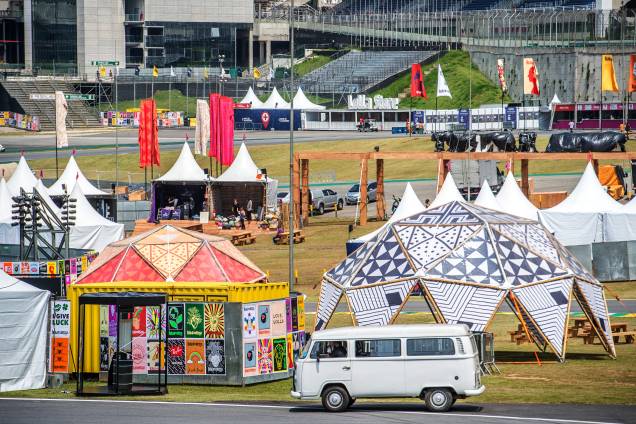 Últimos preparativos para o Lollapalooza 2017 no autódromo de Interlagos, Zona Sul de São Paulo Últimos preparativos para o Lollapalooza 2017 no autódromo de Interlagos, Zona Sul de São Paulo