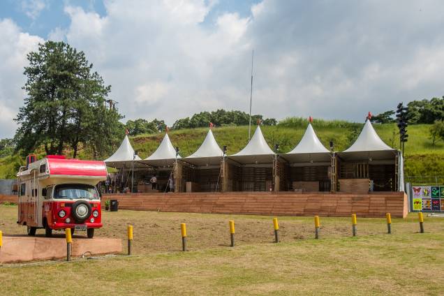 Últimos preparativos para o Lollapalooza 2017 no autódromo de Interlagos, Zona Sul de São Paulo Últimos preparativos para o Lollapalooza 2017 no autódromo de Interlagos, Zona Sul de São Paulo