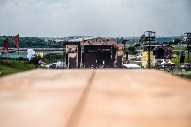 Últimos preparativos para o Lollapalooza 2017 no autódromo de Interlagos, Zona Sul de São Paulo Últimos preparativos para o Lollapalooza 2017 no autódromo de Interlagos, Zona Sul de São Paulo
