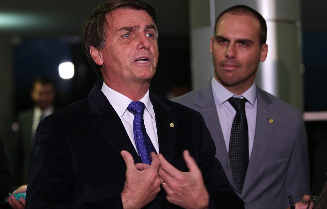 Jair Bolsonaro e Eduardo Bolsonaro