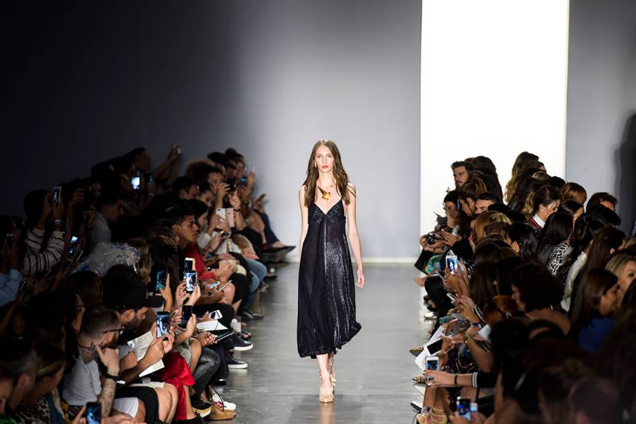 Desfile da estilista Fabiana Milazzo durante a São Paulo Fashion Week N43, na Bienal do Ibirapuera