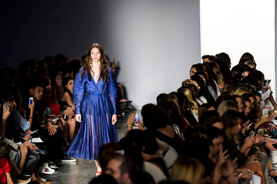 Desfile da estilista Fabiana Milazzo durante a São Paulo Fashion Week N43, na Bienal do Ibirapuera