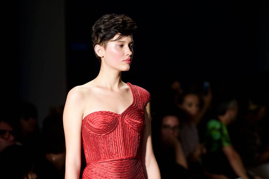 Desfile da estilista Fabiana Milazzo durante a São Paulo Fashion Week N43, na Bienal do Ibirapuera