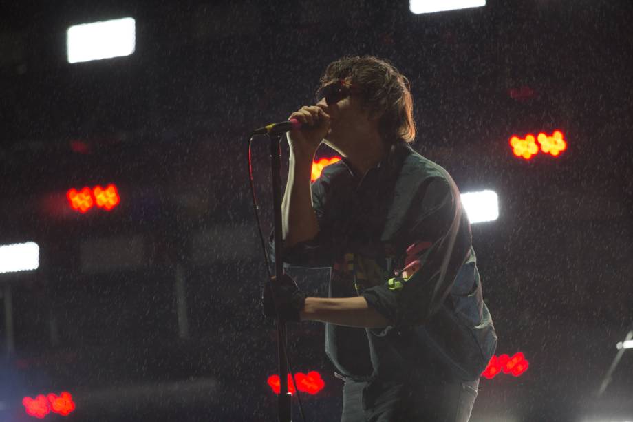 The Strokes fecha o palco principal da segunda noite da 6ª edição do Lollapalooza