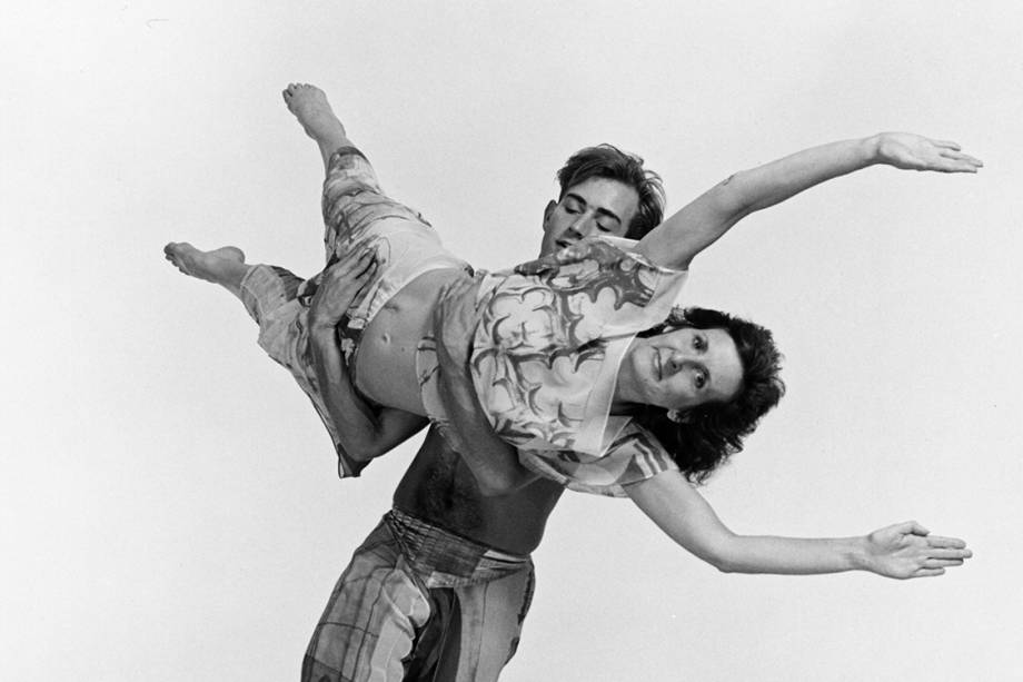 Coreografia de Trisha Brown "Set And Reset"