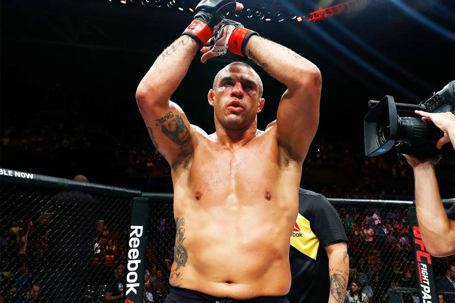 Belfort é nocauteado no UFC Night Fight, em Fortaleza - 12/03/2017