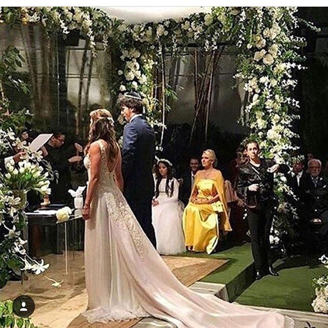 Patricia Abravanel se casa na mansão de Silvio Santos