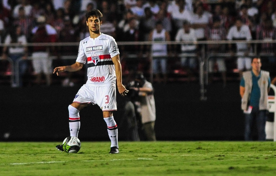 Rodrigo Caio do São Paulo, durante o jogo contra o Corinthians, válido pela primeira partida da Semi-Final do Campeonato Paulista 2017