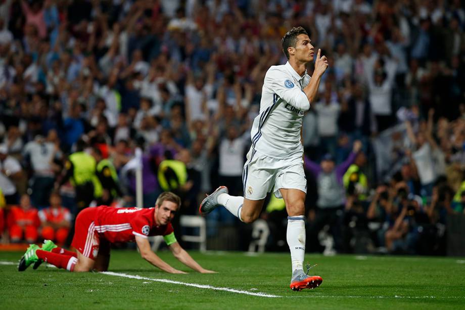 Cristiano Ronaldo, do Real Madrid, comemora gol contra o Bayern de Munique