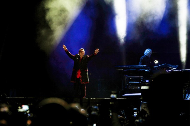 A Pedreira Paulo Leminski, em Curitiba, foi o palco da abertura da turnê brasileira de Elton John