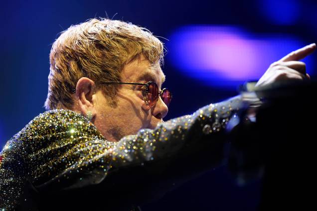 O cantor britânico Elton John se apresenta no Allianz Parque, na zona oeste de São Paulo - 06/04/2017