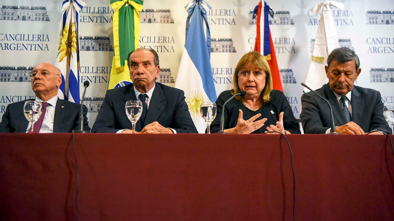 Encontro do Mercosul na Argentina - 01/04/2017