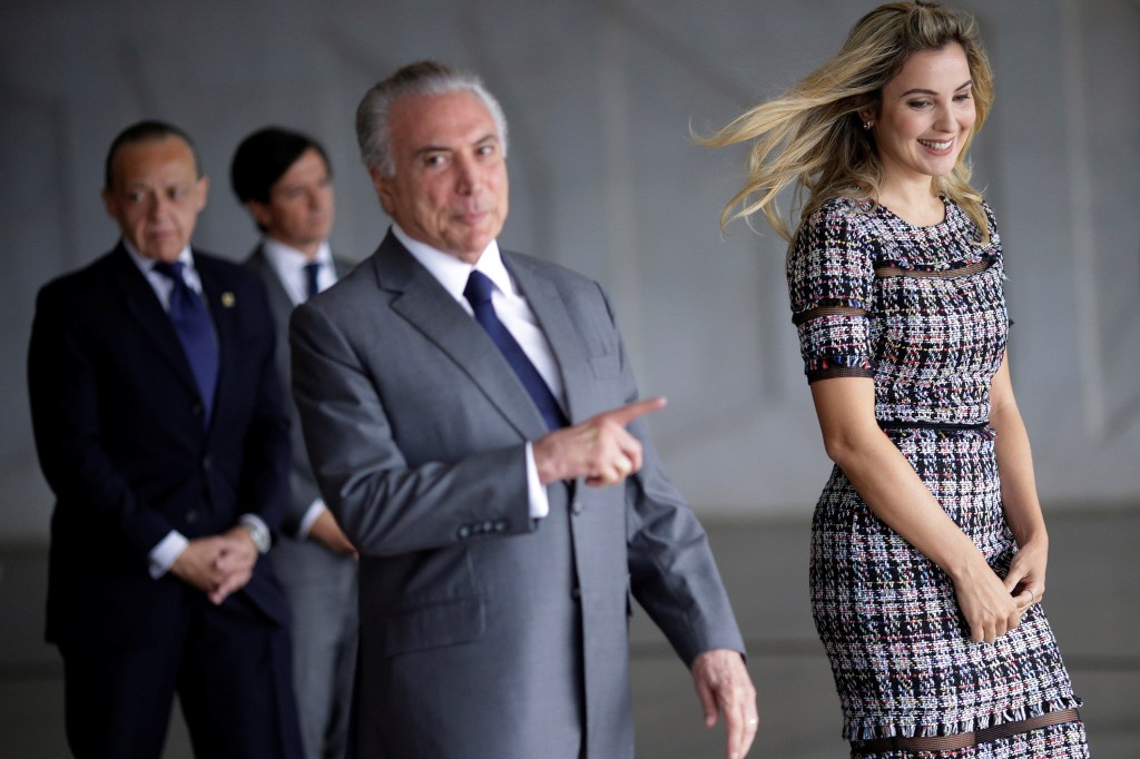 Michel e Marcela Temer recebem o rei da Suécia em Brasília