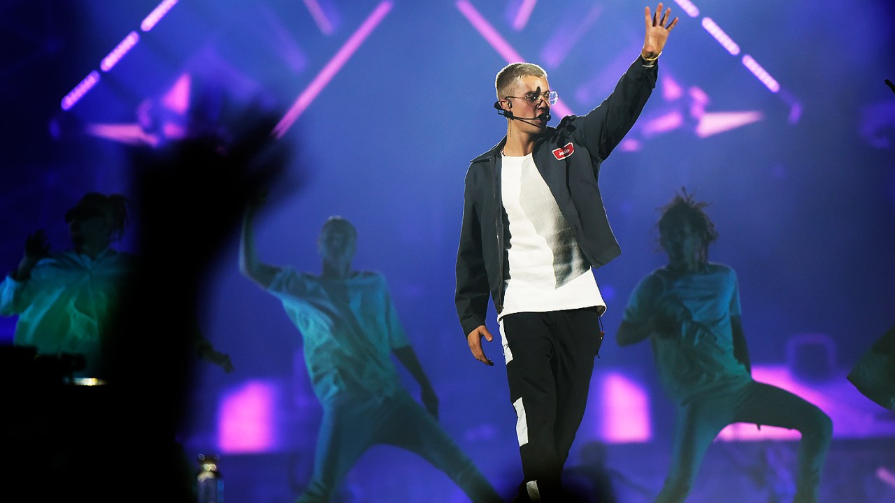 O cantor canadense Justin Bieber: a dois dias de seu show, ele pede para que seja antecipado em uma hora
