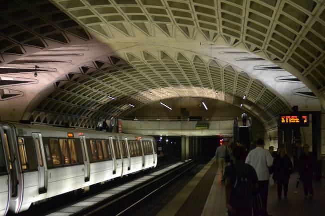 Onde posso estacionar em Washington, DC?