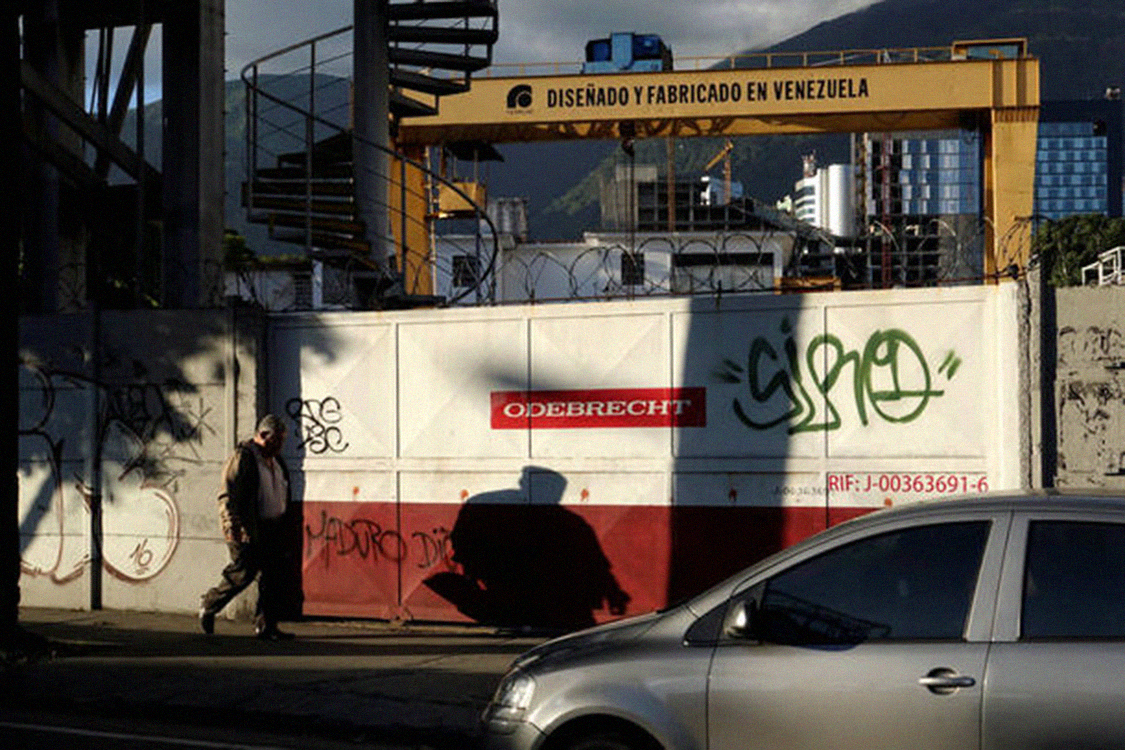 Fachada na empresa Odebrecht em Caracas, na Venezuela