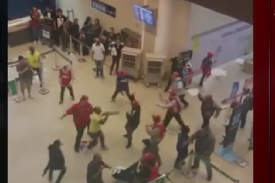 Confusão no Aeroporto Santos Dummunto no Rio