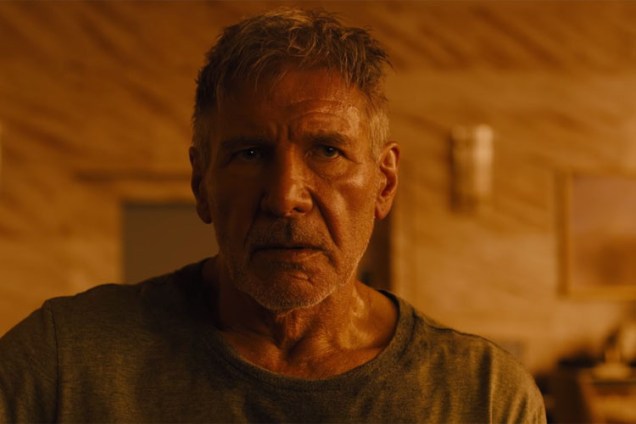 Harrison Ford em cena de 'Blade Runner 2049', filme de Denis Villeneuve que dá sequência ao clássico de Ridley Scott