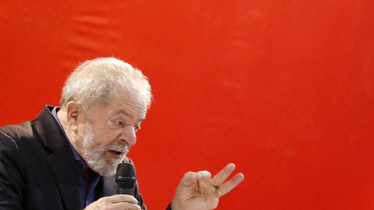 Lula participa de congresso do PT em São Paulo