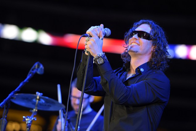 Chris Cornell, vocalista da banda Audioslave, durante show na cidade de Arlington, no Texas