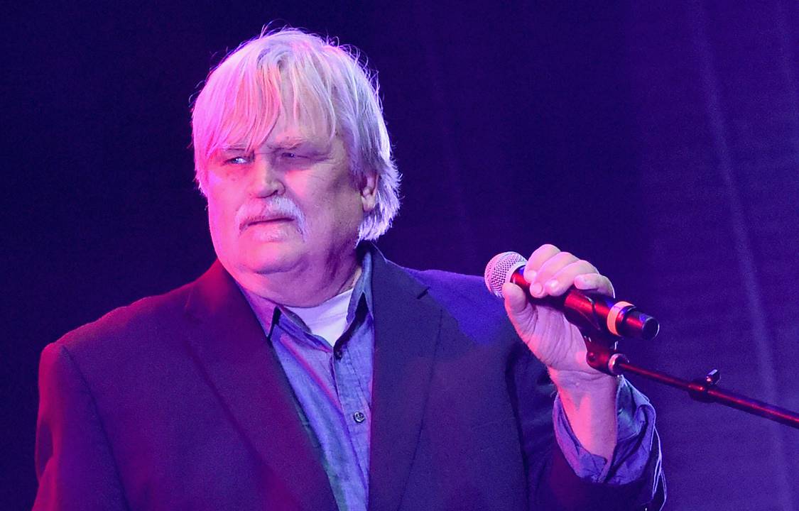 Col. Bruce Hampton se apresentava no Fox Theatre, em Atlanta, quando passou mal