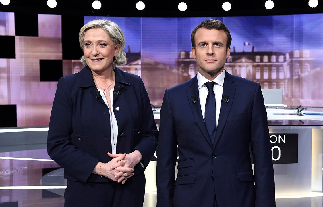Marine Le Pen e Emmanuel Macron se preparam para debate presidencial em Paris, na França