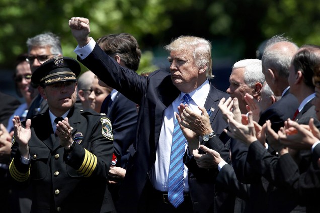 O Presidente Donald Trump durante o 36º Serviço Anual de Oficiais Nacionais de Paz, no Capitólio, em Washington - 15/05/2017