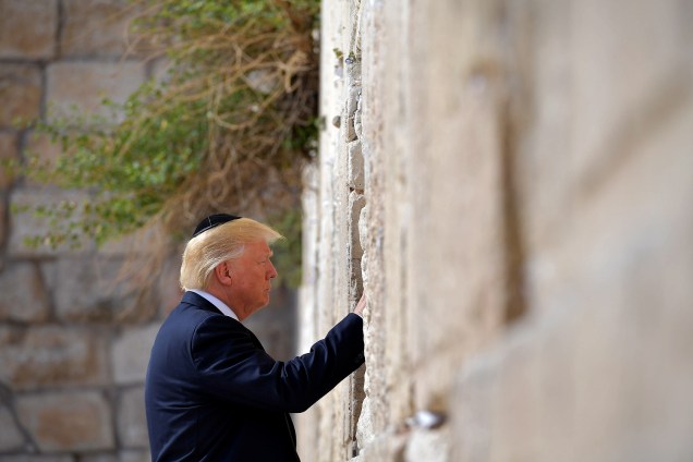 O presidente dos EUA Donald Trump visita o Muro das Lamentações, em Jerusalém - 22/05/2017