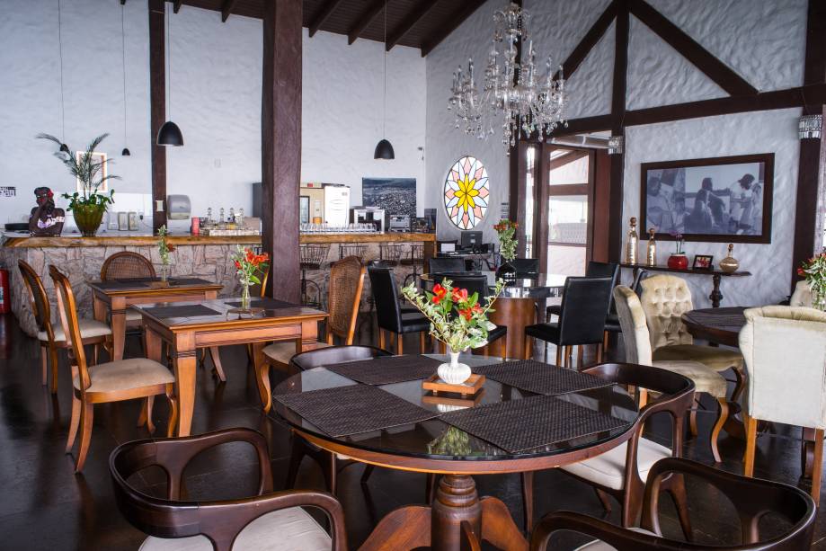 Atmã: antiga casa de veraneio do casal <span>Antonio Checchin e Adriana Costa </span>deu lugar ao restaurante