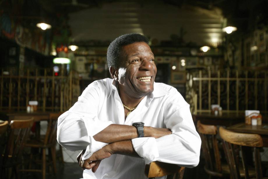 Almir Guineto, cantor e compositor Almir Guineto, cantor e compositor