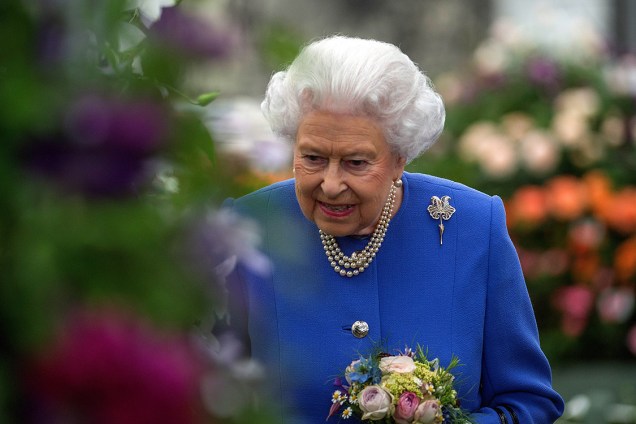Rainha da Inglaterra, Elizabeth II, visita o festival Chelsea Flower Show, que acontece anualmente em Londres, desde 1913