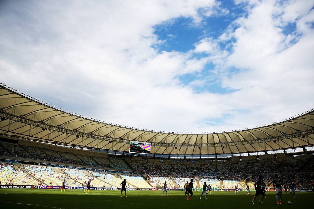 No Twitter, campanha pede liberação do Maracanã para homenagens