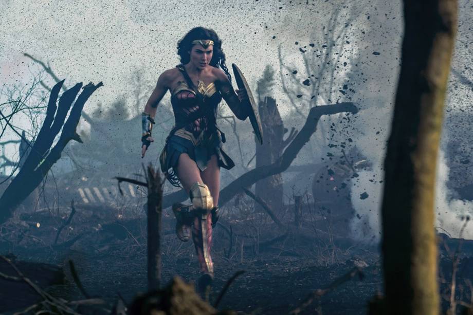 Gal Gadot em cena do filme 'Mulher Maravilha'